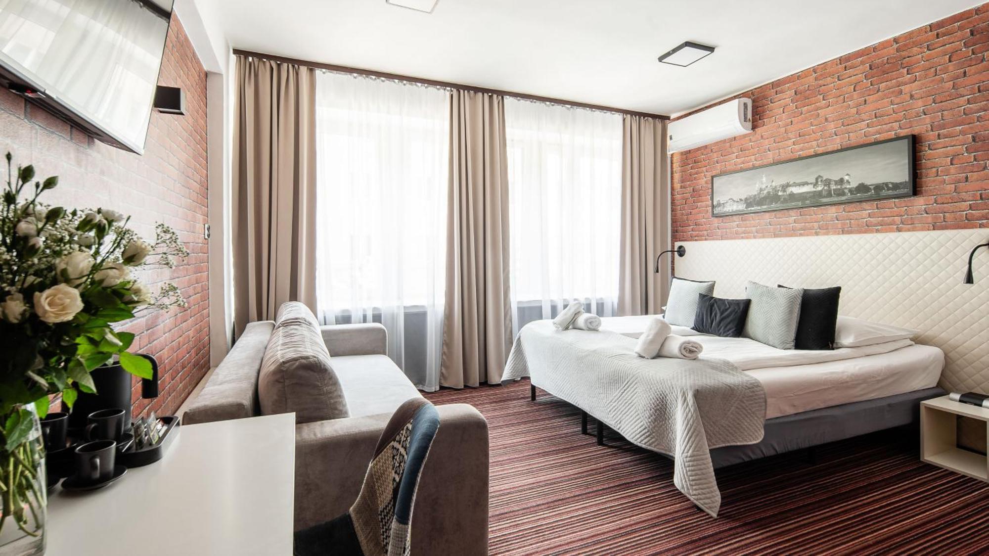 Delta Hotel 3*